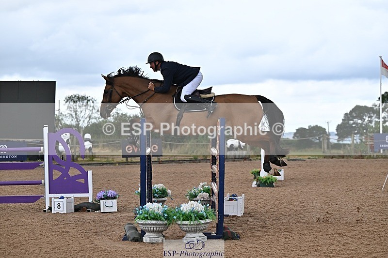 260730-145330-02169 - Cls 4 Chard 7yr old Championships