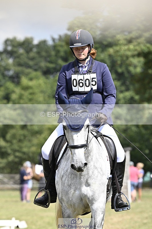 250822A-114537-22366 - DR 11.00 to 12.00