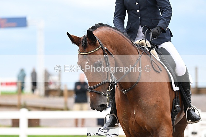 250907-104459-06968 - 019-Loretta.JoynsonOjengel.CVH