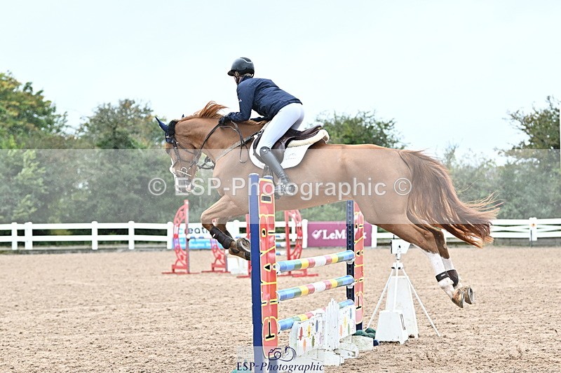 240925A-121706-00428 - Cls 3 Snr 1.05m Open