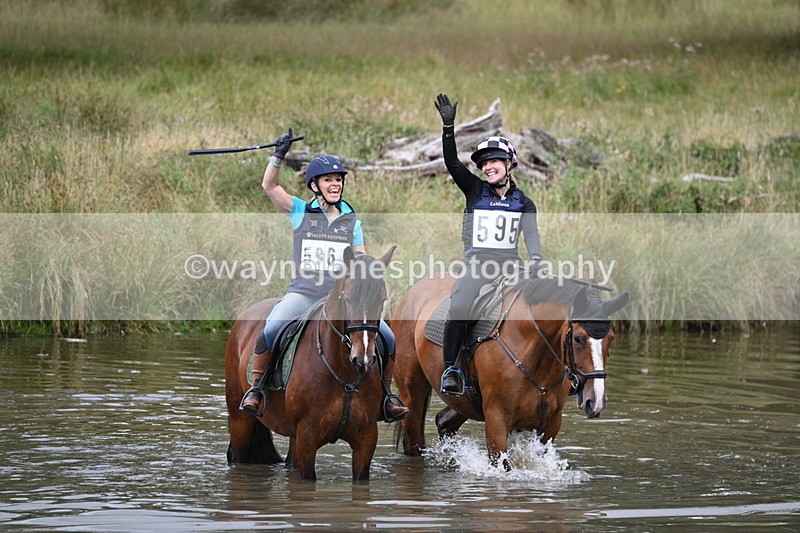 WJ7_4200 - Time at Water 12:52 to 13:22