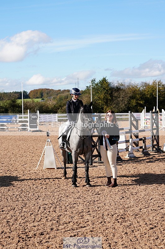 241027A-121412-02690 - SUN Cls 6 Pony Newcomers and 1m Open