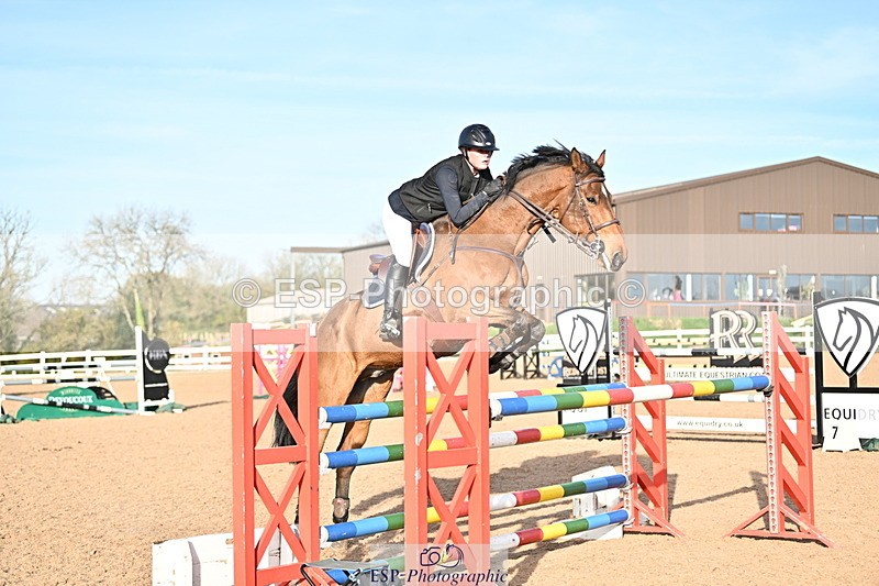 241113A-141030-00815 - Cls 05A&B Snr Fox & 1.20m Open