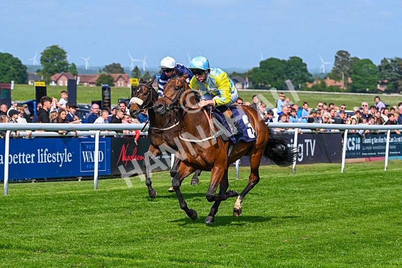 270526-Race 4-Mao Shang Wong-2941 - Race 4 15.45pm Dr Eddie Moll Handicap
