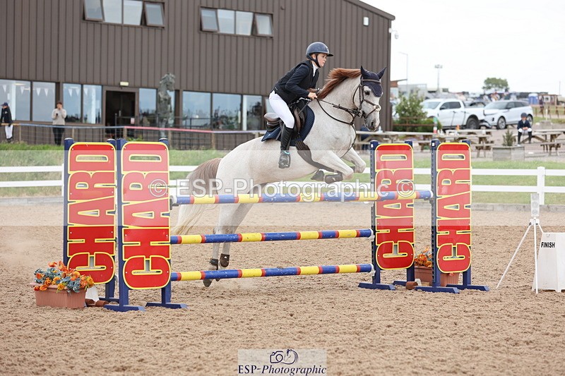 240630A-161740-15102 - Cls 33 Foxhunter and 1.10m Open