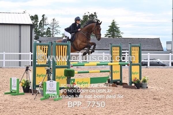 BPP_7750 - CLASS 16 FRI GFS Saddles Senior Newcomers/1.10m Open