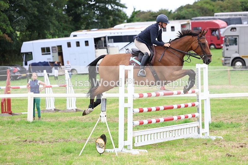 3E7A8501 - Class 8: Senior Foxhunter/1.20m open
