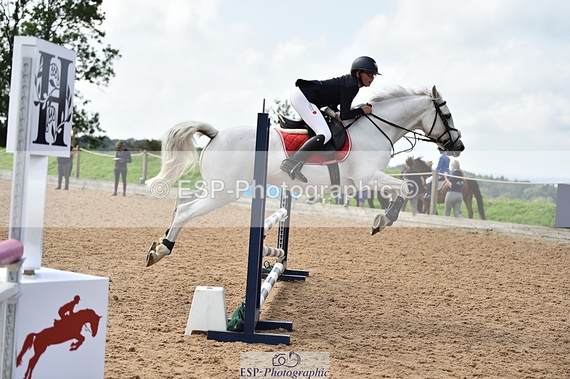 230902A-123736-01162 - Cls 3A Pony Medium 80cm