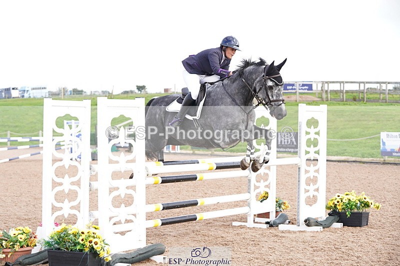 241004A-114412-00305 - Fri 02 Snr 1.05m Open