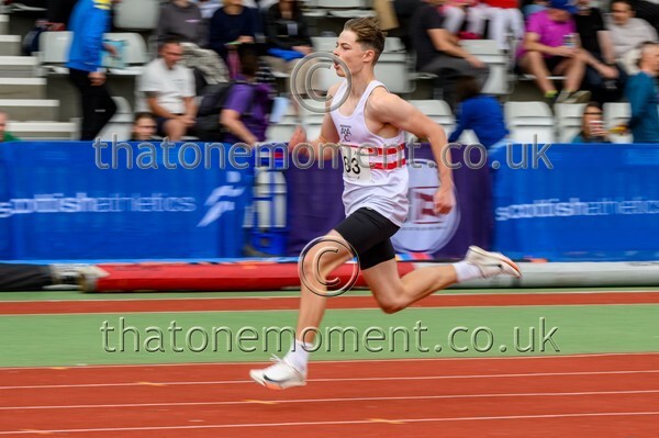 Age25SAT-914983 - Track Male