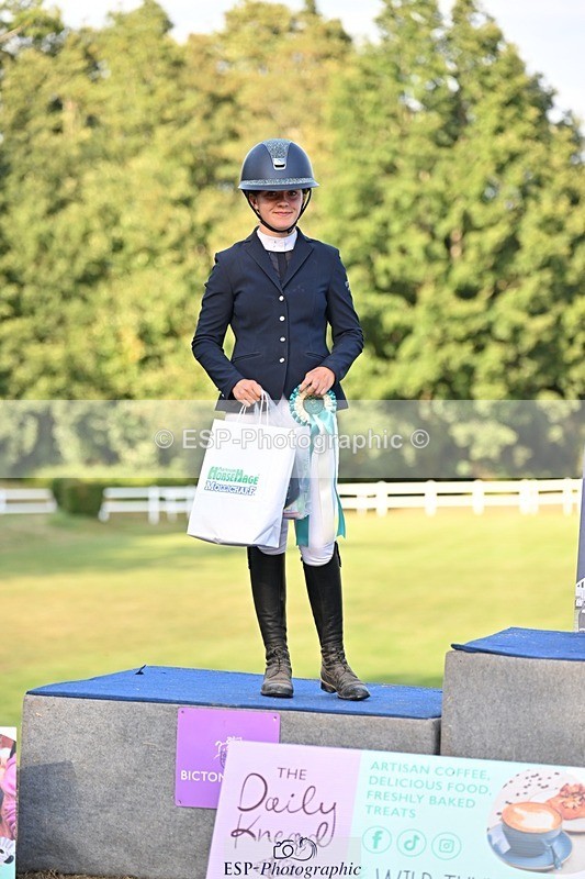 250822A-172517-24597 - Friday Presentations