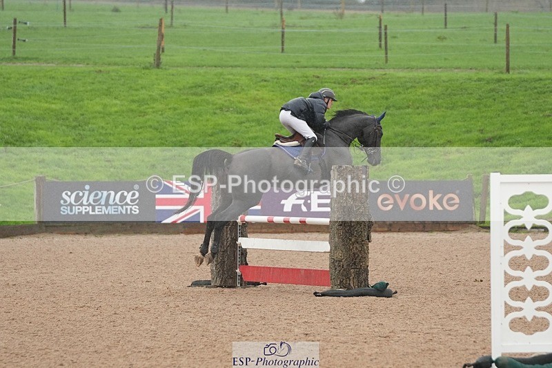 250920-142025-01431 - Cls 18-20 CoH 1.10m, 1.20m and 1.25m