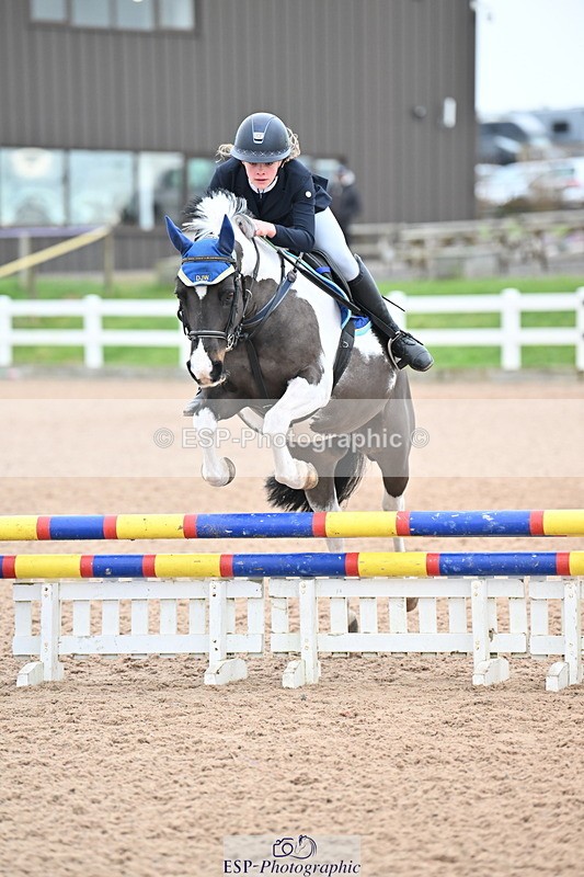 240128A-095350-00138 - Cls 1 Pony Intro 70cm