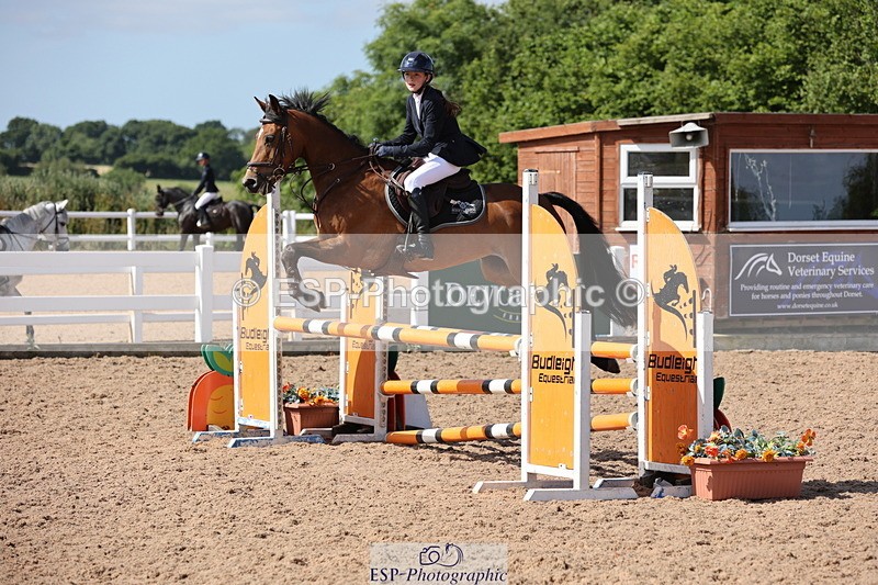 240629A-101255-04018 - Cls 17 Discovery and 90cm Open