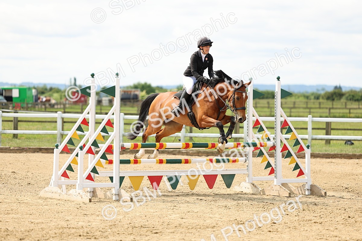 SBM_004525 - Class 16 - Senior British Novice - 90cm