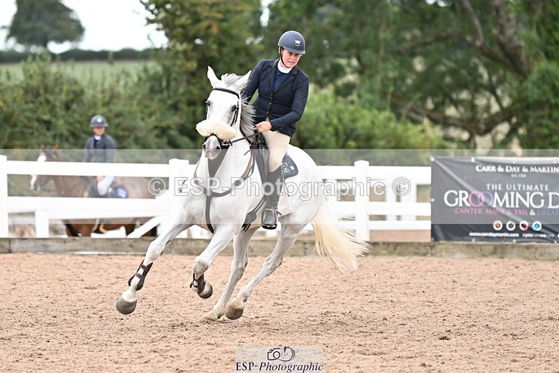 250820B-131037-00711 - Cls 4 Newcomers and 1.10m Open