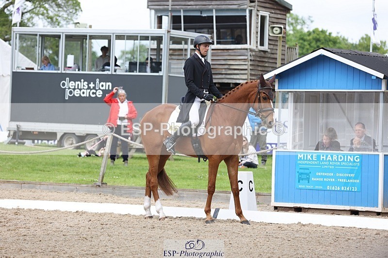 240523-120630-03707 - 223-MORNINGSTAR_VAN_ALTRIDO-Max_Warburton