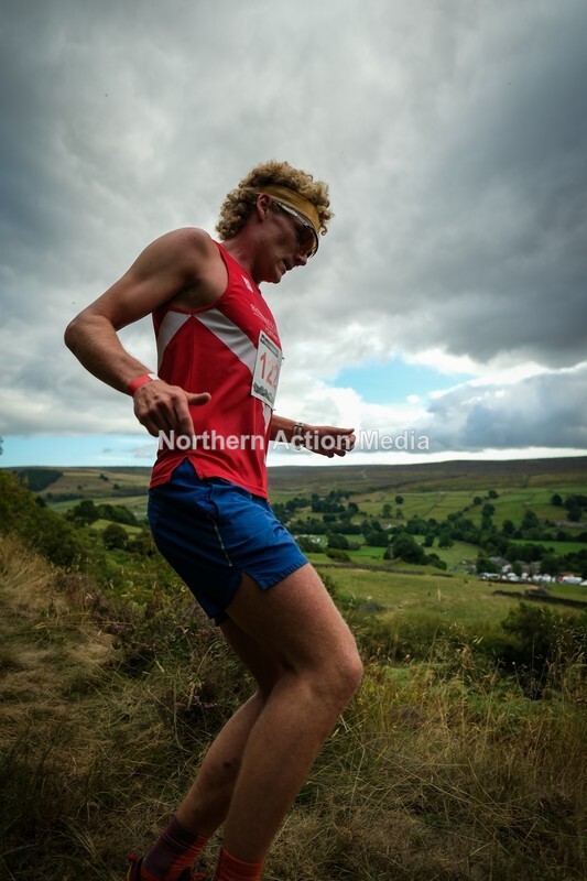 DSCF5204 - Reeth Fell race seniors