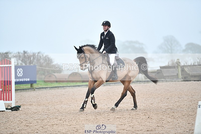 241102A-114129-04373 - SAT Cls 9 British Novice and 90cm Open