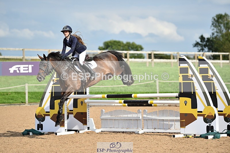 230902A-161830-02079 - Cls 4B Pony Big 1.05m