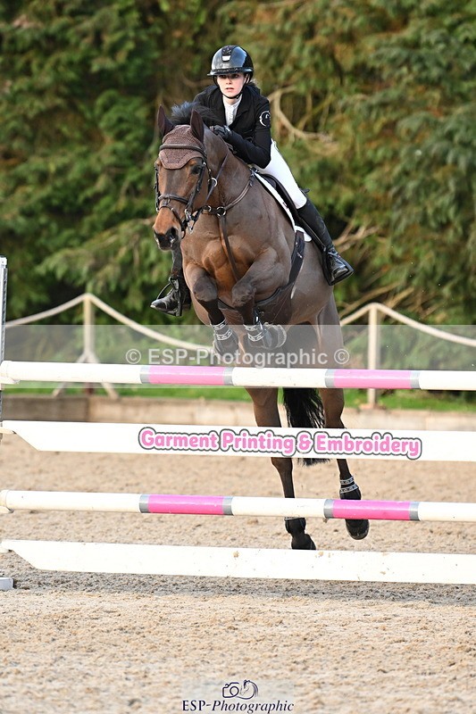 250322A-173658-03808 - Cls 14 Snr Fox & 1.20m Open