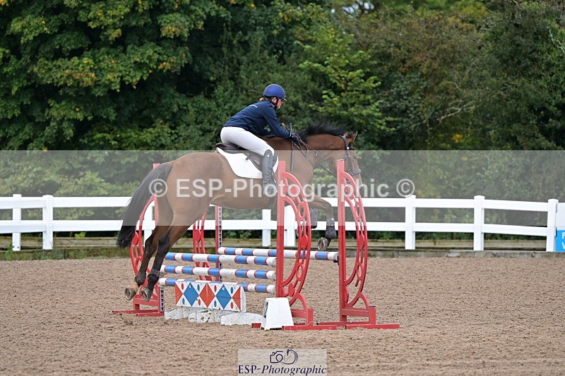 240925A-101820-00039 - Clear Round