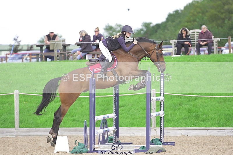 230806A-123426-02008 - Cls 14 Snr Foxhunter & 1.20m Open