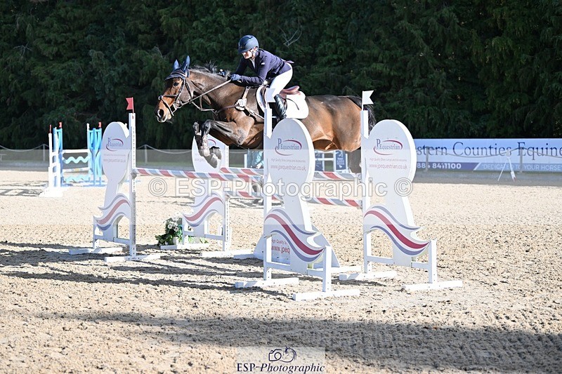 231022-114749-26455 - 312-HALVANNA.THE.LAST.SONG-Holly.Horton-SJ