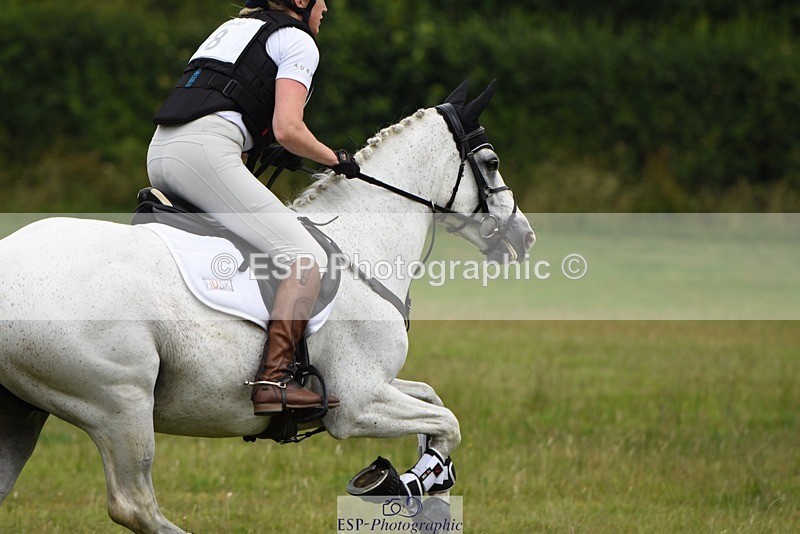 230625-101524-01667 - XC 90cm 9.45 to 11.00