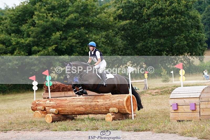 250802A-122000-03947 - C-124-Janine.Paterson-MACHAS.GREY