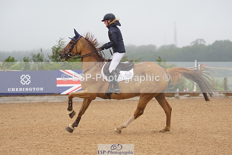 230722A-131118-09518 - Cls 39, Amateur 1.05m