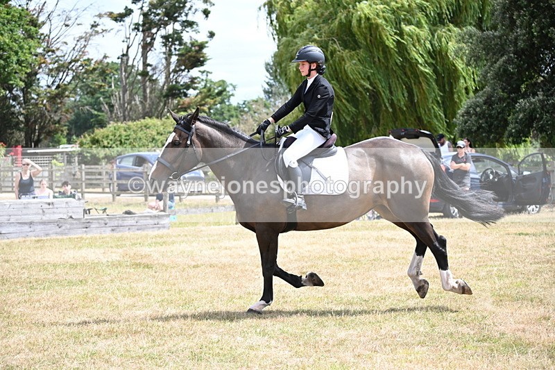 WJ6_5384 - Class 12 Minimus Jumping 45cm
