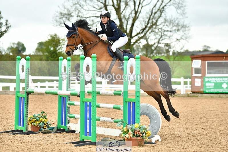 230507A-135115-08233 - Cls 43 1.05m Amateur Quali