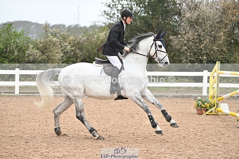 240406A-154304-04208 - Cls 17 National 1.30m Open