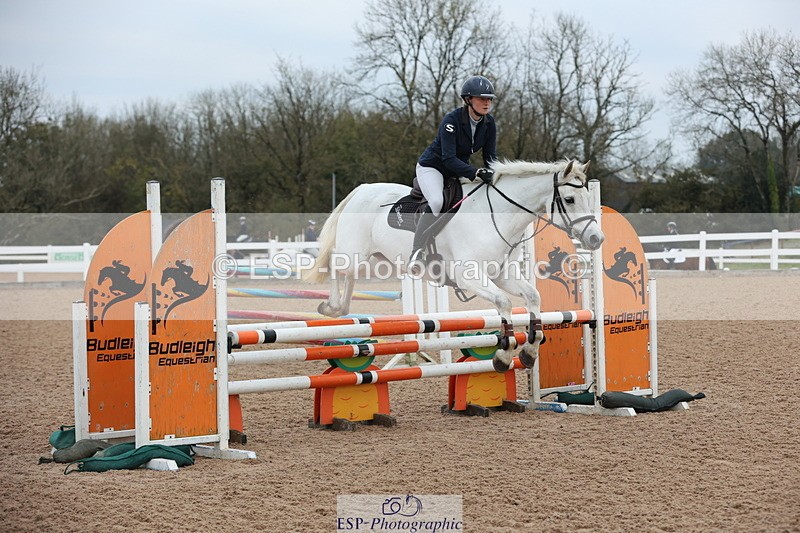 241101A-081111-00090 - FRI Cls 2 British Novice and 90cm Open