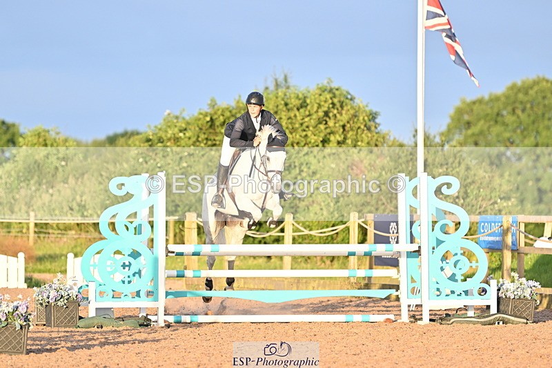 240628A-204337-02057 - Cls 8 Children on Horses 1.05m