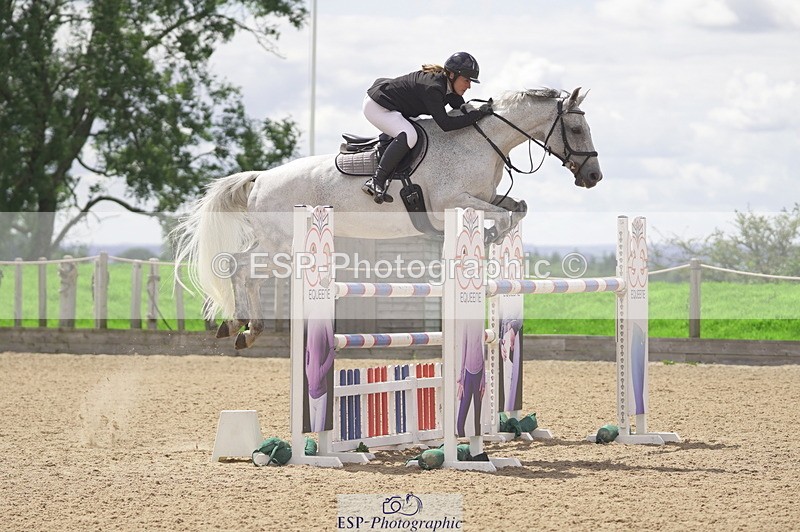 230806A-140510-02382 - Cls 15 National 1.30m and 1.40m