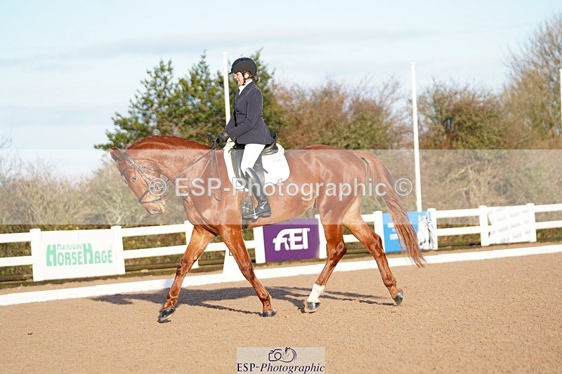 241214-104020-00226 - 136-NATALIE.PASSMORE-U.Legend