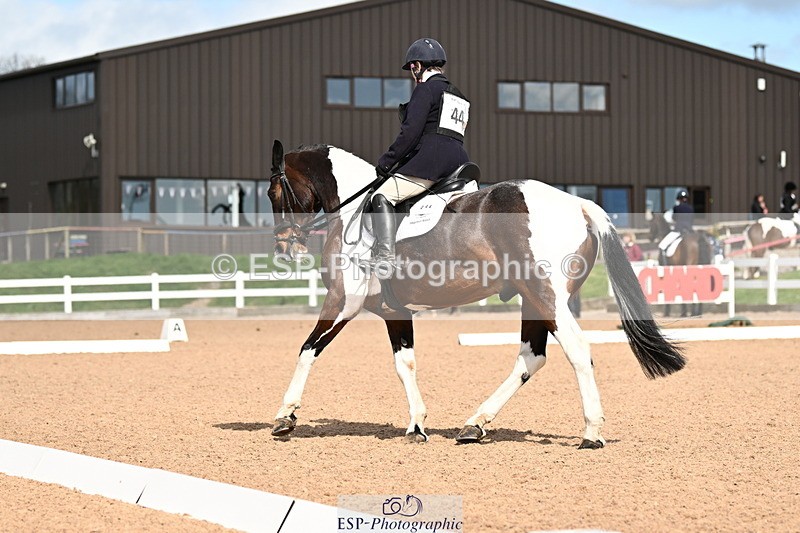 240324A-125727-02747 - Novice 27, 12.30 to 13.50