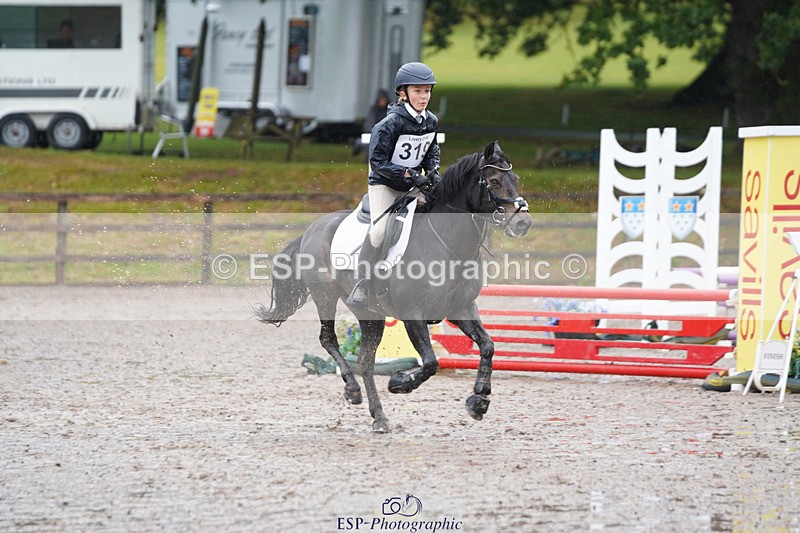 240824X-085520-20505 - 70cm Round 1 8.30 to 9.30