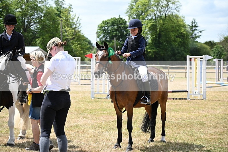 WJ6_5467 - Class 12 Minimus Jumping 45cm