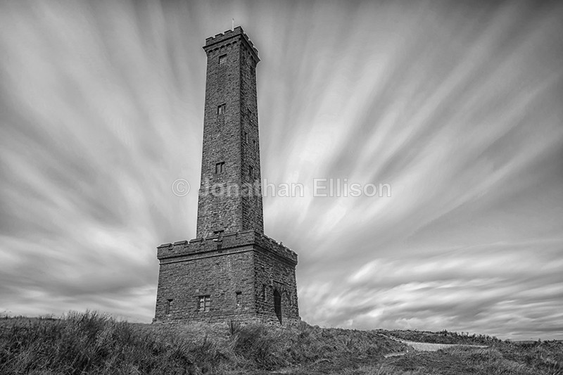 Peel Monument - Black and White