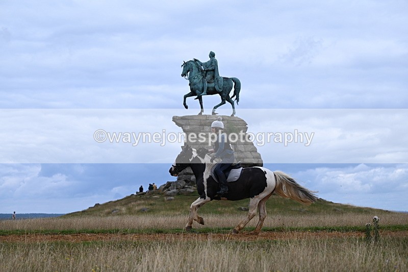 DSC_6478 - Time at Statue 12:17 to 12:44