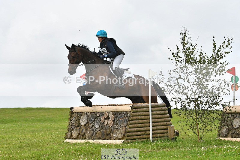 240804-111702-11734 - 355-Selina_Milnes-MUSTAFA_MOLASSES