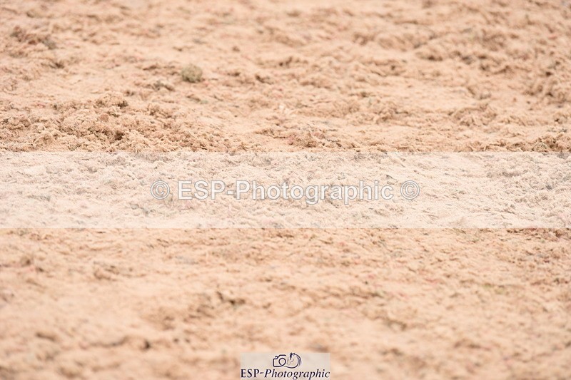 230902A-112120-00572 - Cls 8 1.05m Amateur Quali