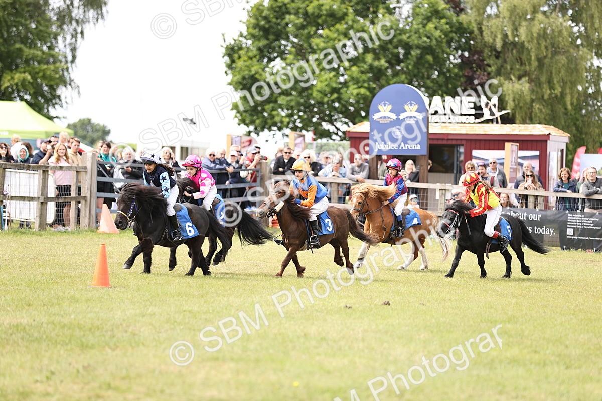 SBM_16454 - Dinky Derby