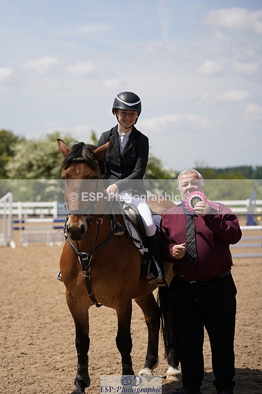 230528A-122516-07100 - Cls 32 85cm Amateur Quali