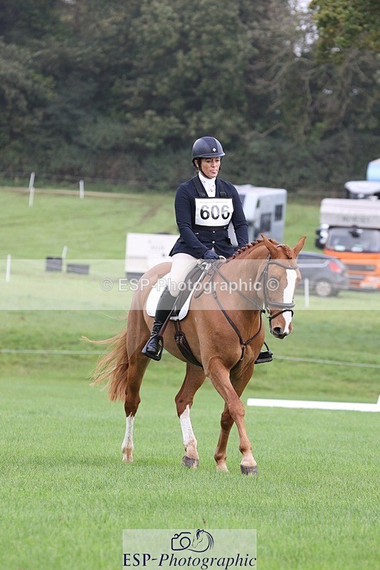 231019-104440-02417 - 606-GOLDEN.HEART.BREAKER-Emily.R.Vincent-DR