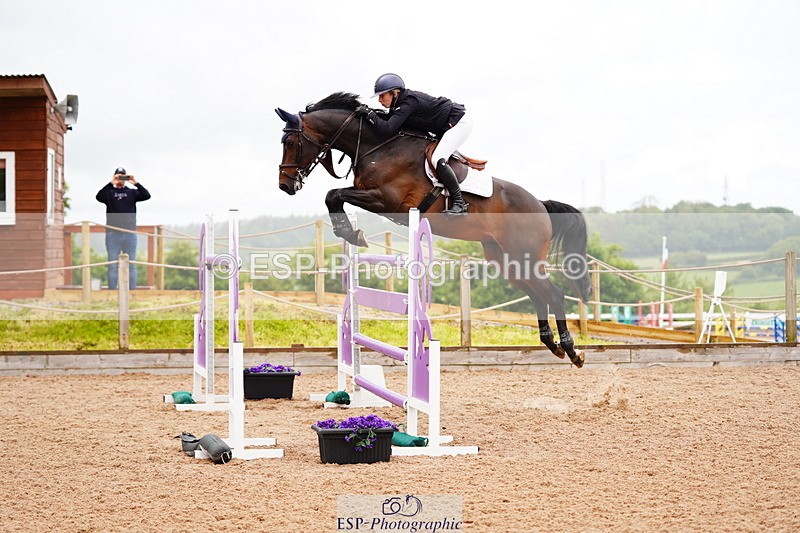 240526A-132710-08382 - Cls 27 Chard Equ May Grand Prix