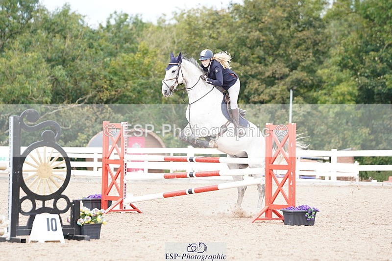 240915A-130836-10197 - Cls 35 1.05m Amateur Qualifier